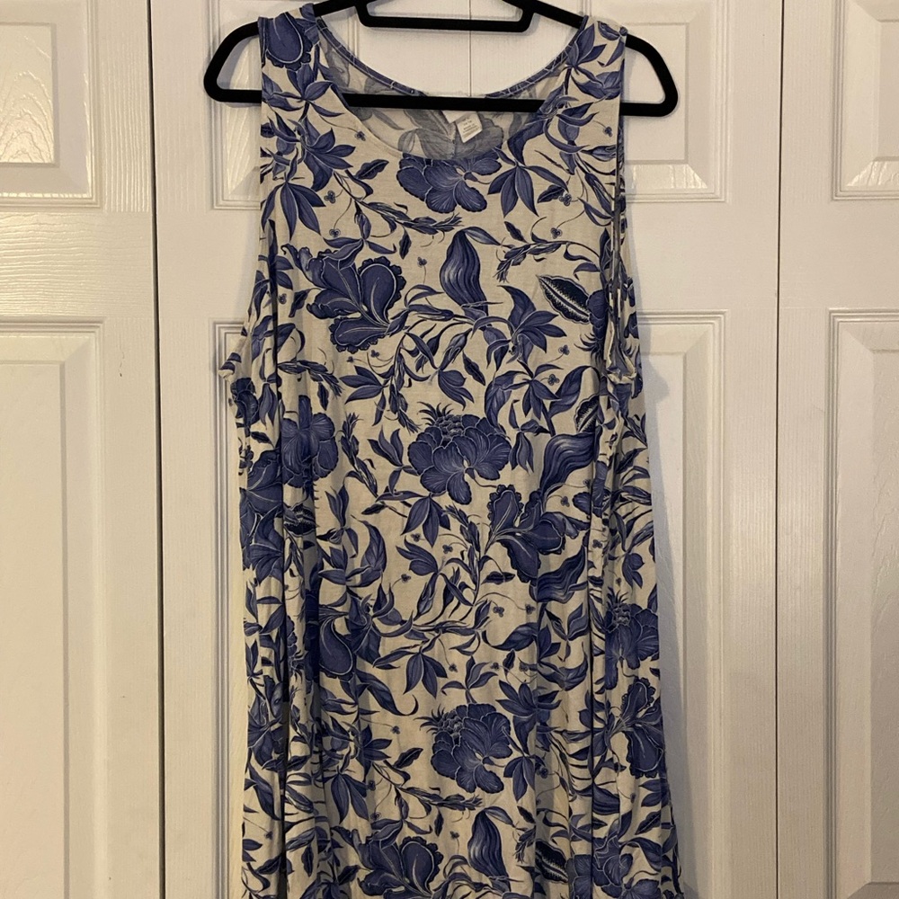 Floral Sleeveless Dress in Blue and White